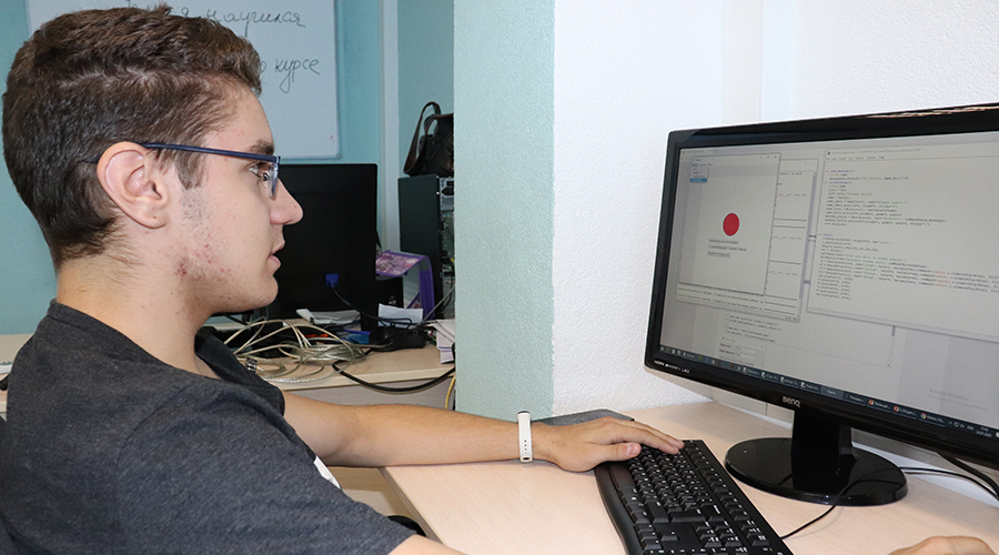 Программирование и Game Dev 9-10 класс (Python 2) Программирование и Game Dev 9-10 класс (Python 2)